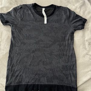 Lululemon Swiftly Relaxed-fit short sleeve